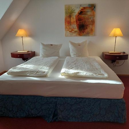 פרייזינג Der Heurige Im Gasthaus Zum Loewen מראה חיצוני תמונה